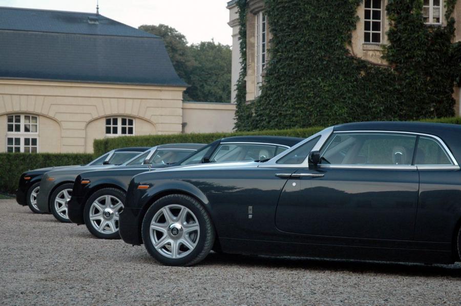  Rolls-Royce Phantom Coupe 2008 года  (фото 7 из 134)